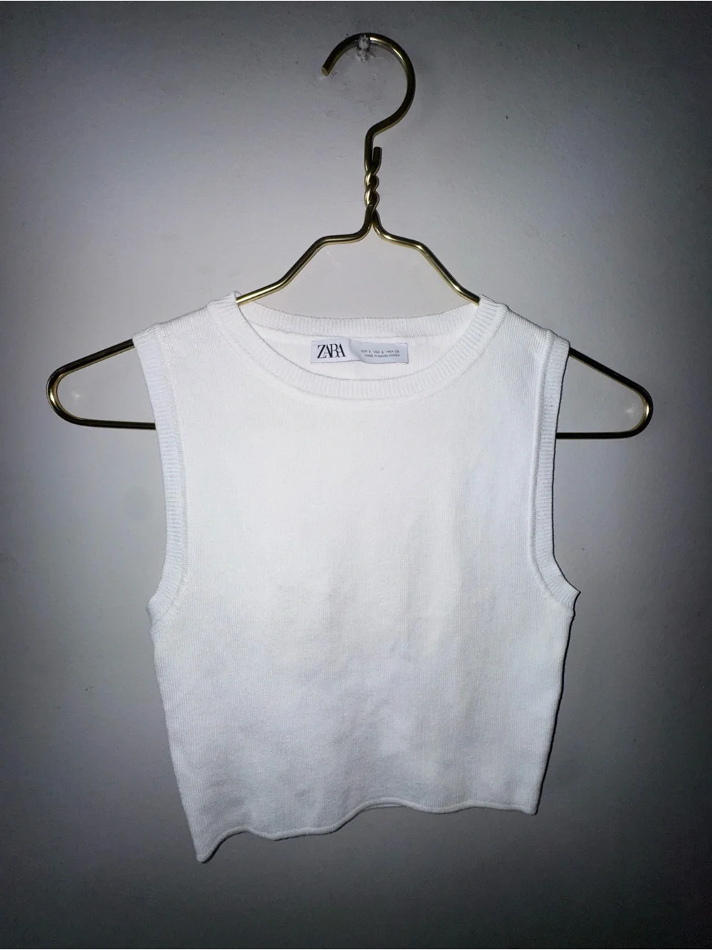 Zara White Ribbed Cropped Tank